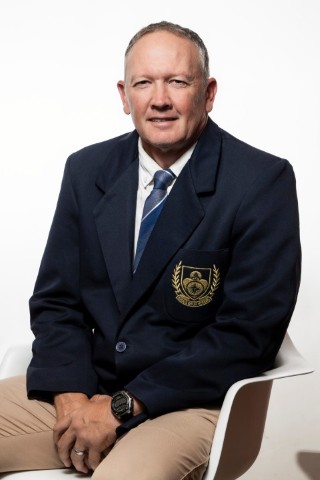 Mnr Morné Heunes